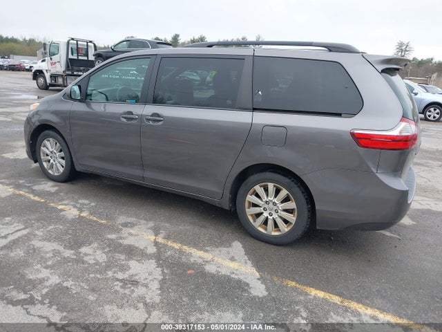 Toyota Sienna Le 7 Passenger 2015 5TDJK3DC2FS112938 Image 3