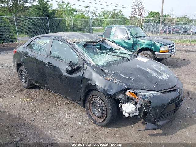 Toyota COROLLA LE 2018 2T1BURHEXJC084045 zdjęcie główne