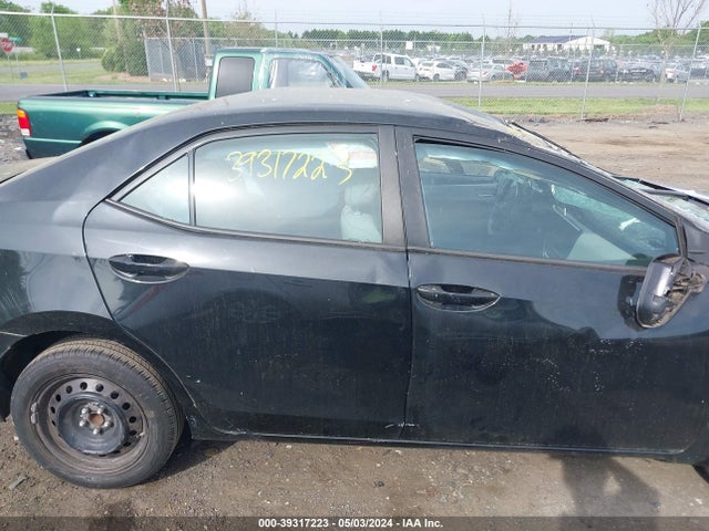 Toyota COROLLA LE 2018 2T1BURHEXJC084045 Image 13