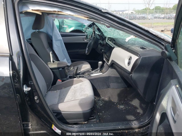 Toyota COROLLA LE 2018 2T1BURHEXJC084045 Image 5