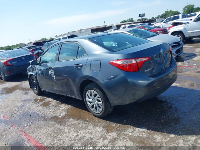 Toyota COROLLA LE 2017 5YFBURHEXHP651445 Image 3