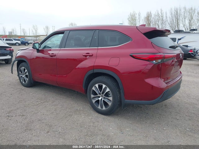 Toyota Highlander Xle 2023 5TDKDRBH2PS502665 Image 3