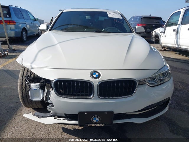 BMW 330I 2018 WBA8B9G52JNU97363 Image 12
