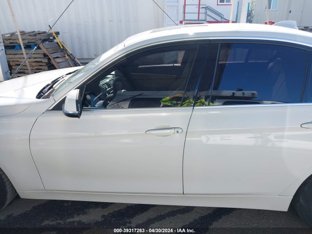 BMW 330I 2018 WBA8B9G52JNU97363 Image 14