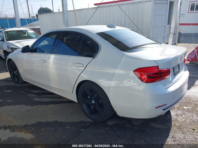 BMW 330I 2018 WBA8B9G52JNU97363 Image 3