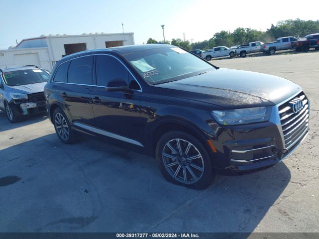 WA1LHAF70KD045901 Audi Q7 45 Premium