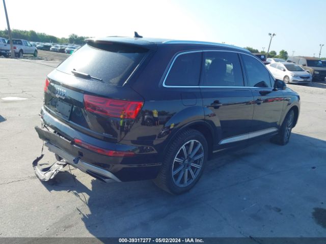 WA1LHAF70KD045901 Audi Q7 45 Premium