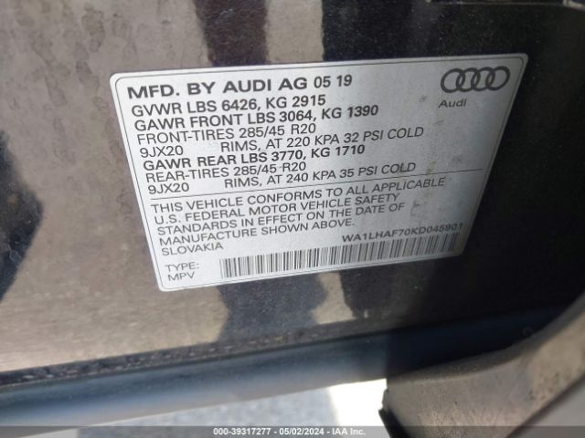 WA1LHAF70KD045901 Audi Q7 45 Premium
