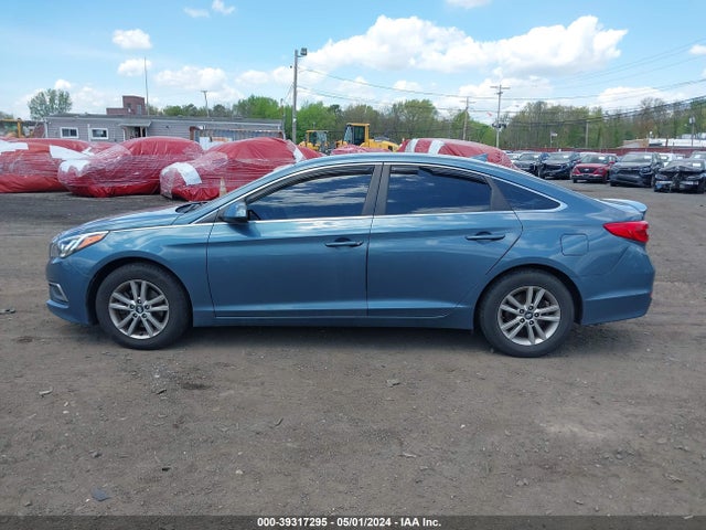 Hyundai SONATA SE 2016 5NPE24AF4GH293442 Image 14