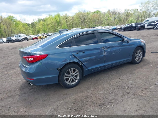 Hyundai SONATA SE 2016 5NPE24AF4GH293442 Image 4