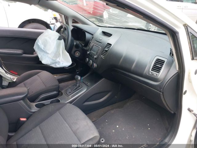 KNAFX4A64G5479954 KIA FORTE LX