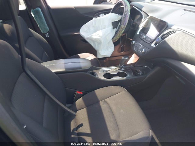 Chevrolet MALIBU LT 2019 1G1ZD5ST0KF138274 Image 5
