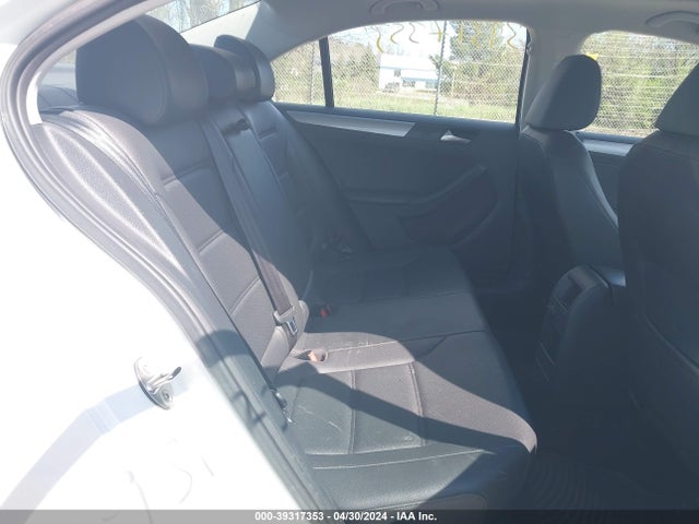 3VWDB7AJ7HM305299 Volkswagen Jetta 1.4t Se