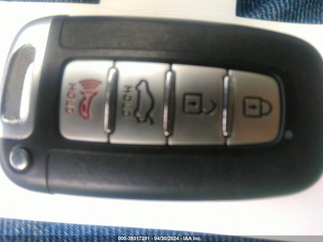 Hyundai Sonata Hybrid Limited 2015 KMHEC4A47FA119653 Image 11