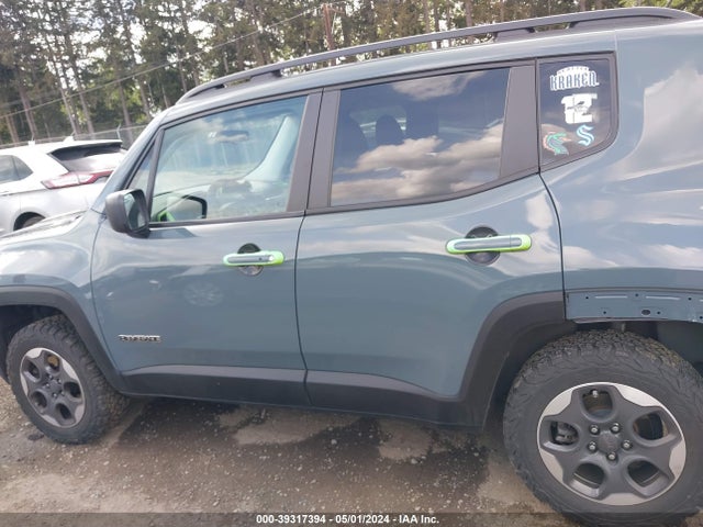 ZACCJBABXHPG58565 Jeep Renegade Sport 4x4