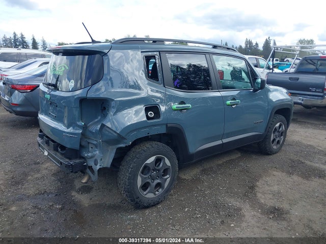 ZACCJBABXHPG58565 Jeep Renegade Sport 4x4