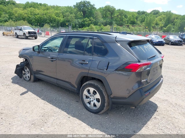 Toyota RAV4 LE 2019 2T3H1RFV3KW002914 Image 3