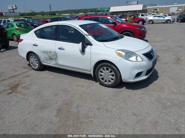 Nissan Versa 1.6 Sv 2014 3N1CN7AP0EL821969 Image 1