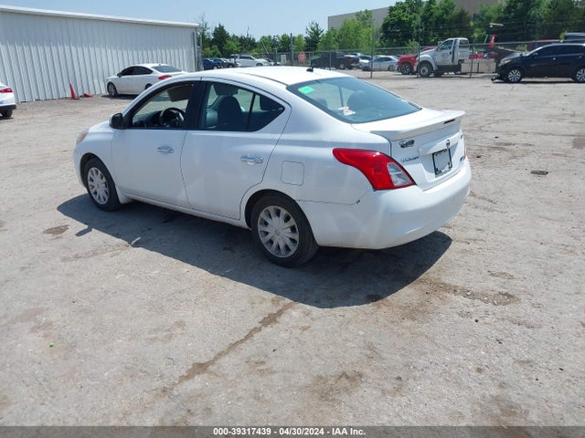 Nissan Versa 1.6 Sv 2014 3N1CN7AP0EL821969 Image 3