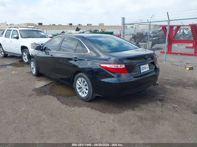 Toyota CAMRY LE 2015 4T1BF1FK7FU896574 Image 3
