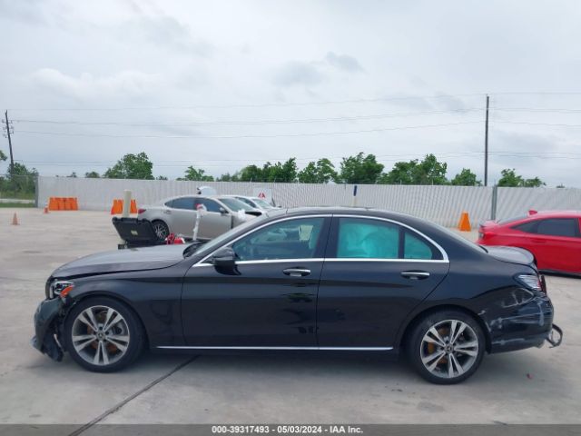 W1KWF8DB3LR575704 Mercedes-Benz C 300