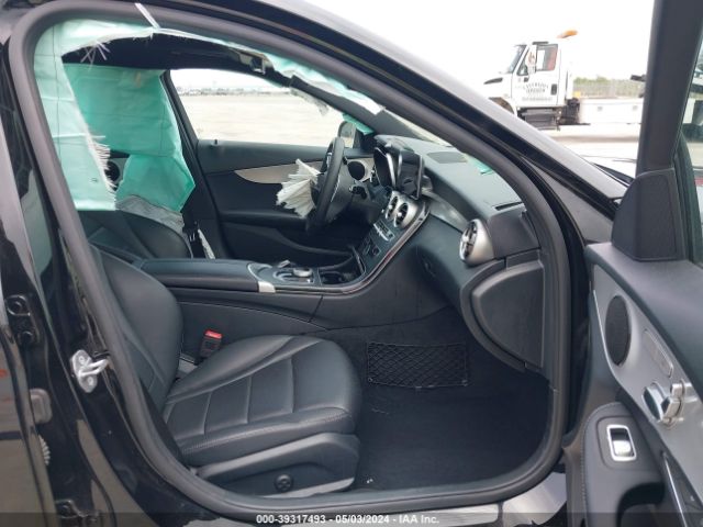 W1KWF8DB3LR575704 Mercedes-Benz C 300