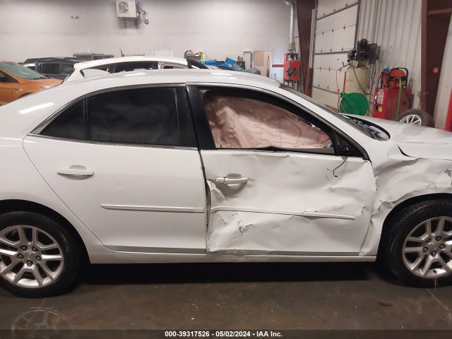Chevrolet MALIBU 1LT 2015 1G11C5SL3FF298672 Image 13