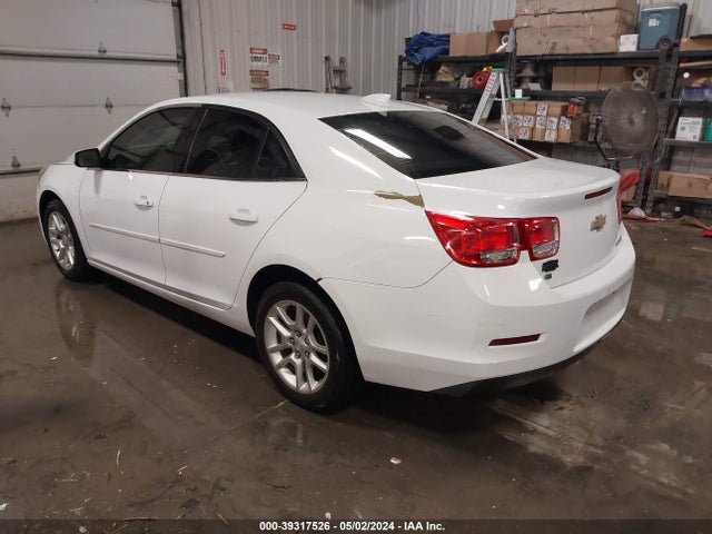 Chevrolet MALIBU 1LT 2015 1G11C5SL3FF298672 Image 3