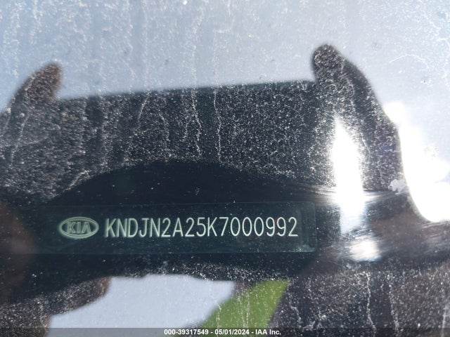 KIA Soul 2019 KNDJN2A25K7000992 Image 9