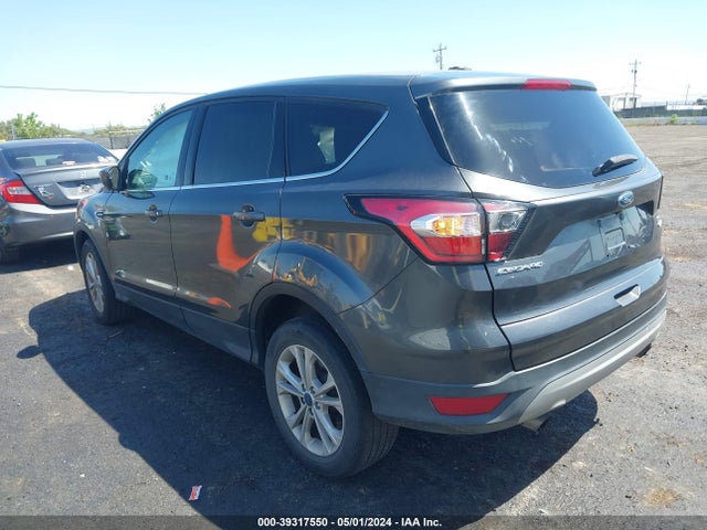 Ford ESCAPE SE 2017 1FMCU0GD7HUC27082 Image 3