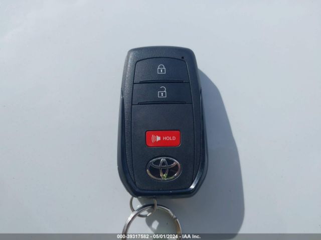 JTNC4MBE2R3225657 Toyota Corolla Xse