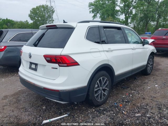 3VV2B7AX6LM136045 Volkswagen Tiguan 2.0t Se/2.0t Se R-line Black/2.0t Sel