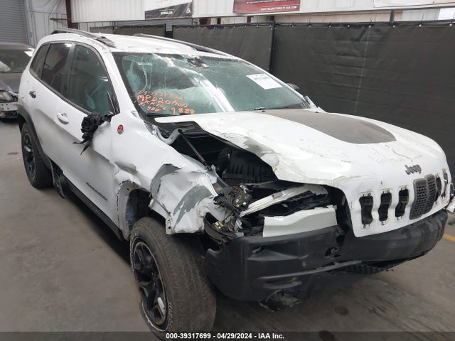1C4PJMBXXKD199888 Jeep Cherokee Trailhawk Elite 4x4