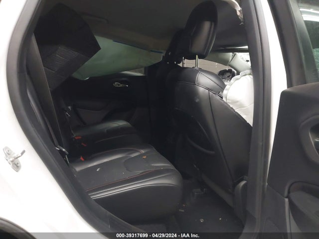 1C4PJMBXXKD199888 Jeep Cherokee Trailhawk Elite 4x4