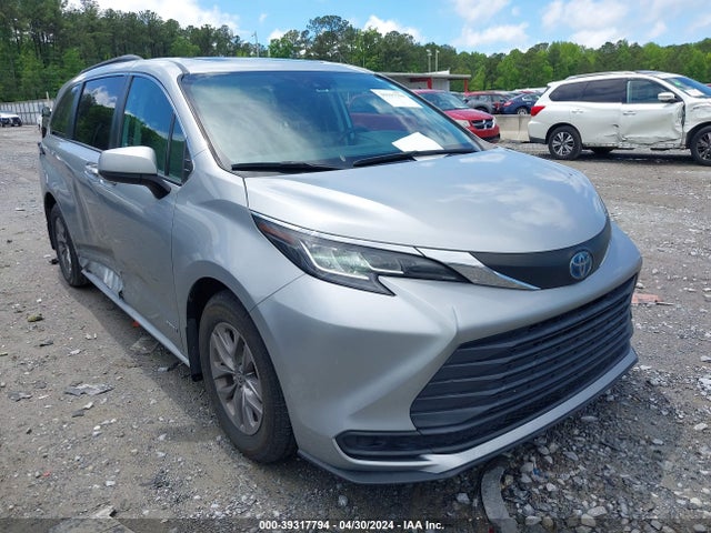 Toyota SIENNA LE 2021 5TDBRKEC7MS032685 Image 13
