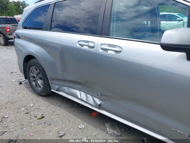 Toyota SIENNA LE 2021 5TDBRKEC7MS032685 Image 6