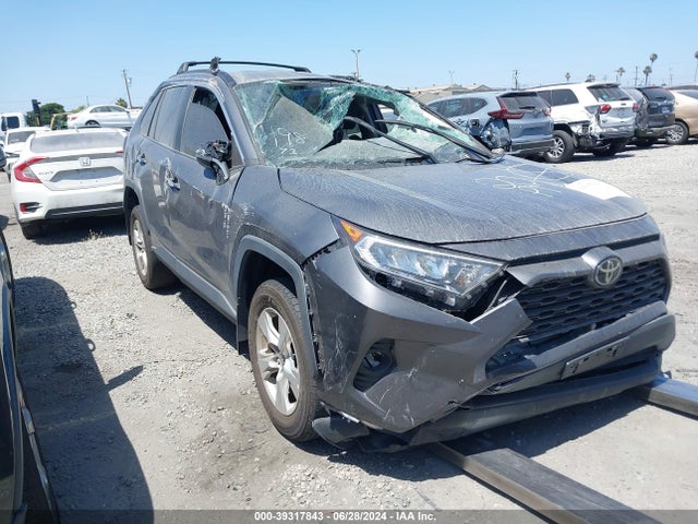 Toyota Rav4 Xle 2021 2T3P1RFV3MW179932 головне зображення