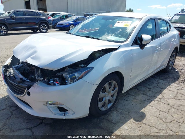 Mazda Mazda3 I Sport 2014 3MZBM1U76EM102799 Image 2