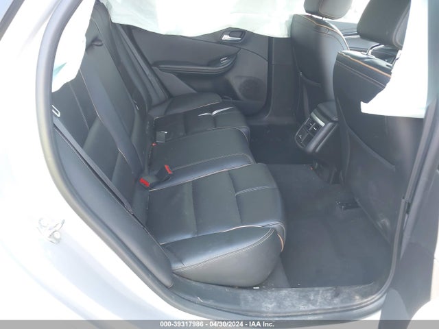 Chevrolet IMPALA 2LZ 2018 2G1125S32J9159198 Image 8