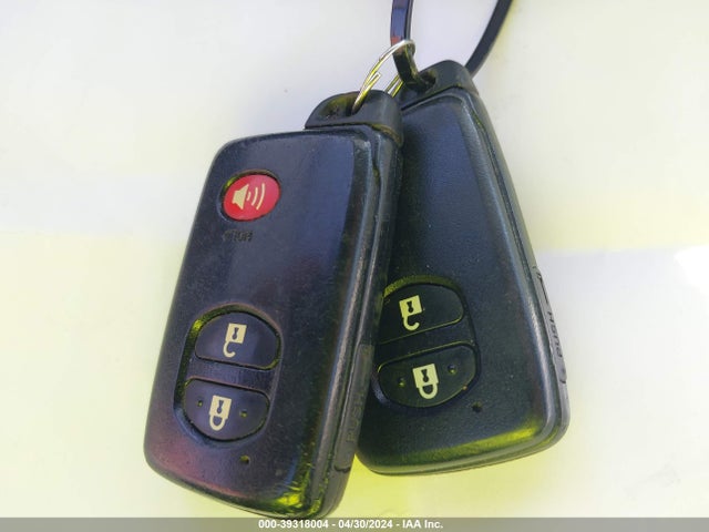 Toyota Prius Two 2015 JTDKN3DUXF1881592 Image 11