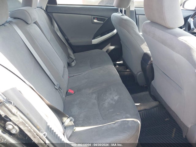 Toyota Prius Two 2015 JTDKN3DUXF1881592 Image 8