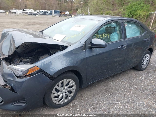 Toyota COROLLA LE 2018 2T1BURHE6JC984439 Image 14