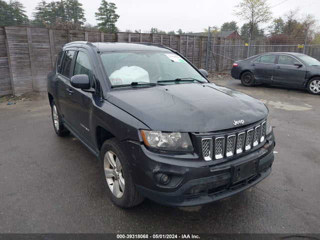 Jeep Compass Latitude 2014 1C4NJDEBXED699075 Image 1