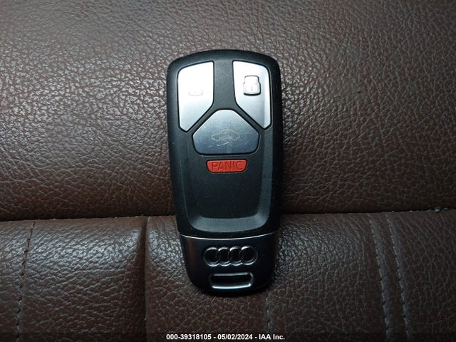 WA1BNAFY6J2227495 Audi Q5 2.0t Premium/2.0t Tech Premium