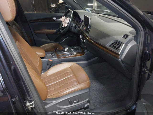 WA1BNAFY6J2227495 Audi Q5 2.0t Premium/2.0t Tech Premium