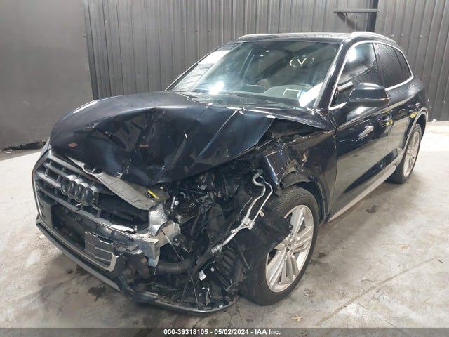 WA1BNAFY6J2227495 Audi Q5 2.0t Premium/2.0t Tech Premium