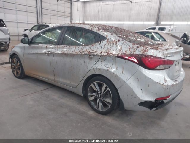 KMHDH4AE2FU303032 Hyundai Elantra Limited