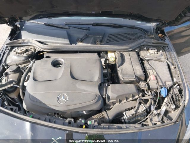 WDDSJ4GB2JN566661 Mercedes-Benz CLA 250 4MATIC