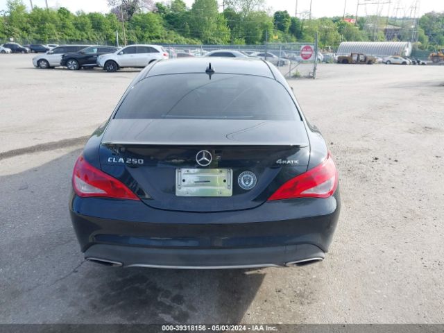 WDDSJ4GB2JN566661 Mercedes-Benz CLA 250 4MATIC