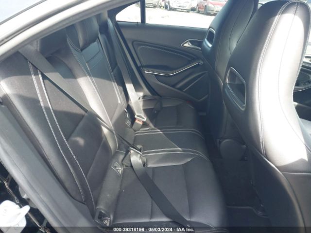 WDDSJ4GB2JN566661 Mercedes-Benz CLA 250 4MATIC